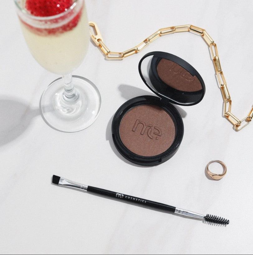 Me Cosmetics Take a Brow™ Precision Eyebrow Brush flatlay