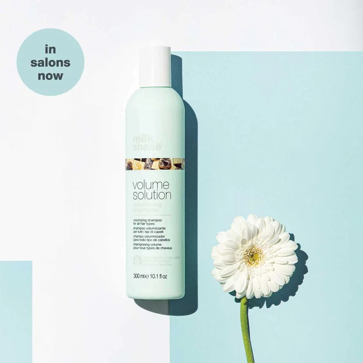 Milk_Shake Volumizing Shampoo flatlay