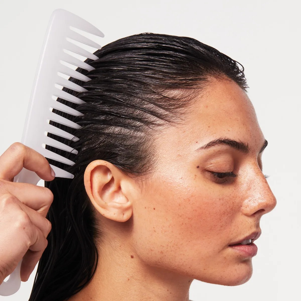 Paul Mitchell Vibrant Color - A Few Of My Favorite Things Gift Set model comb